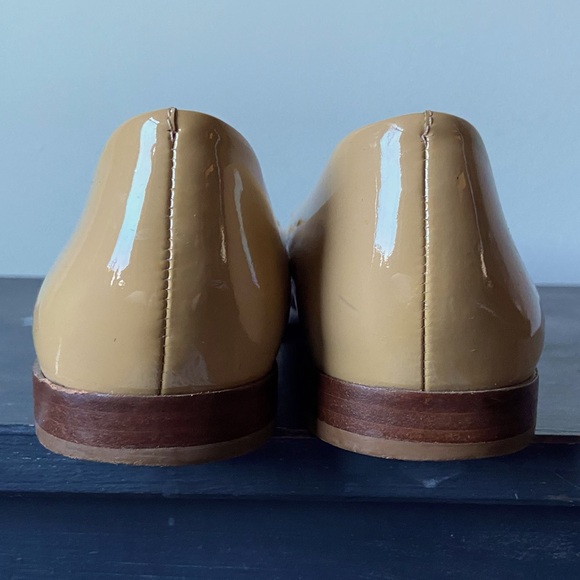 Tory Burch Yardley Patent Leather Flat - Picture 4 of 12